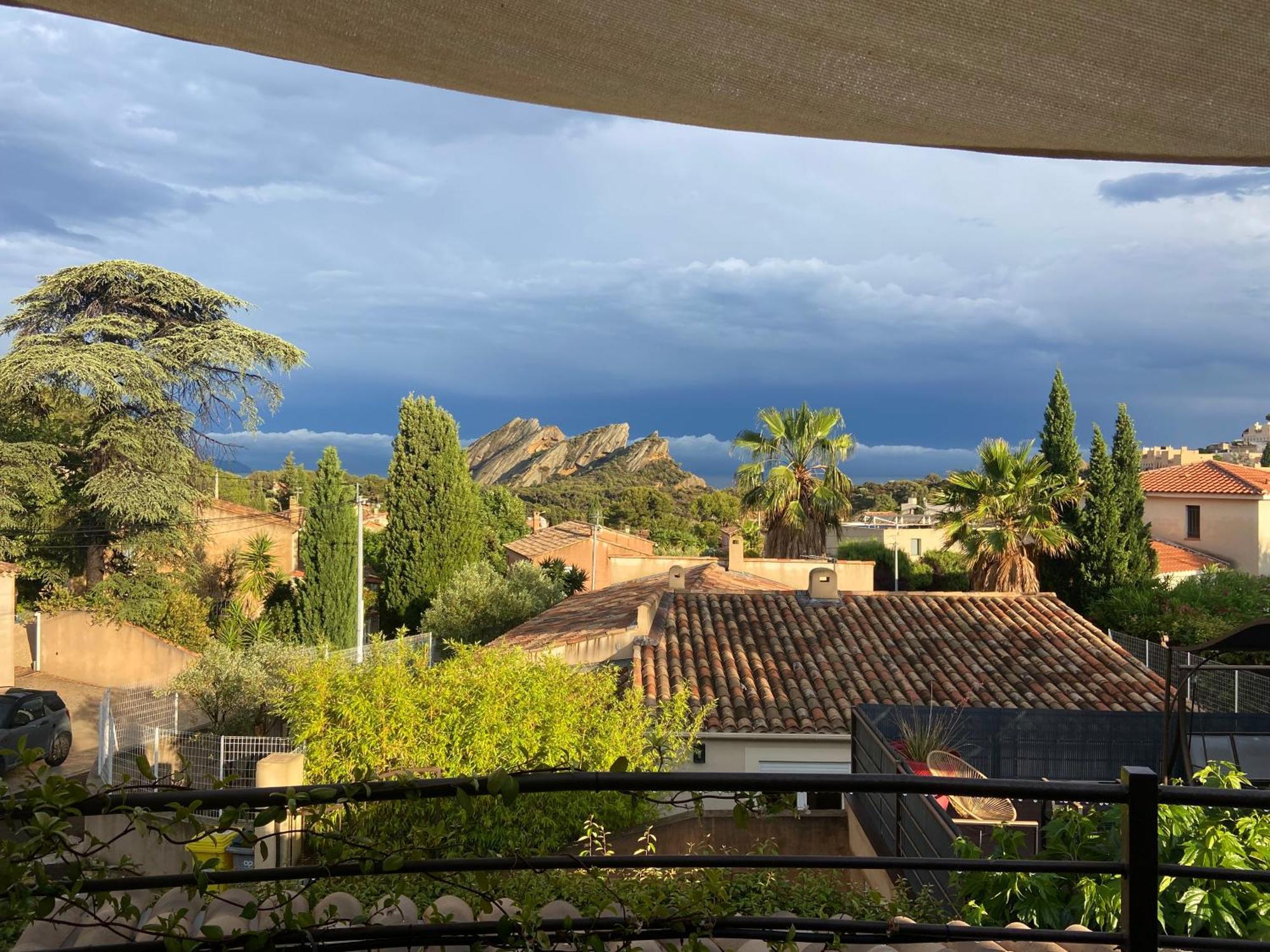 Sublime Logement Avec Vue Mer Et Jacuzzi La Ciotat Eksteriør billede