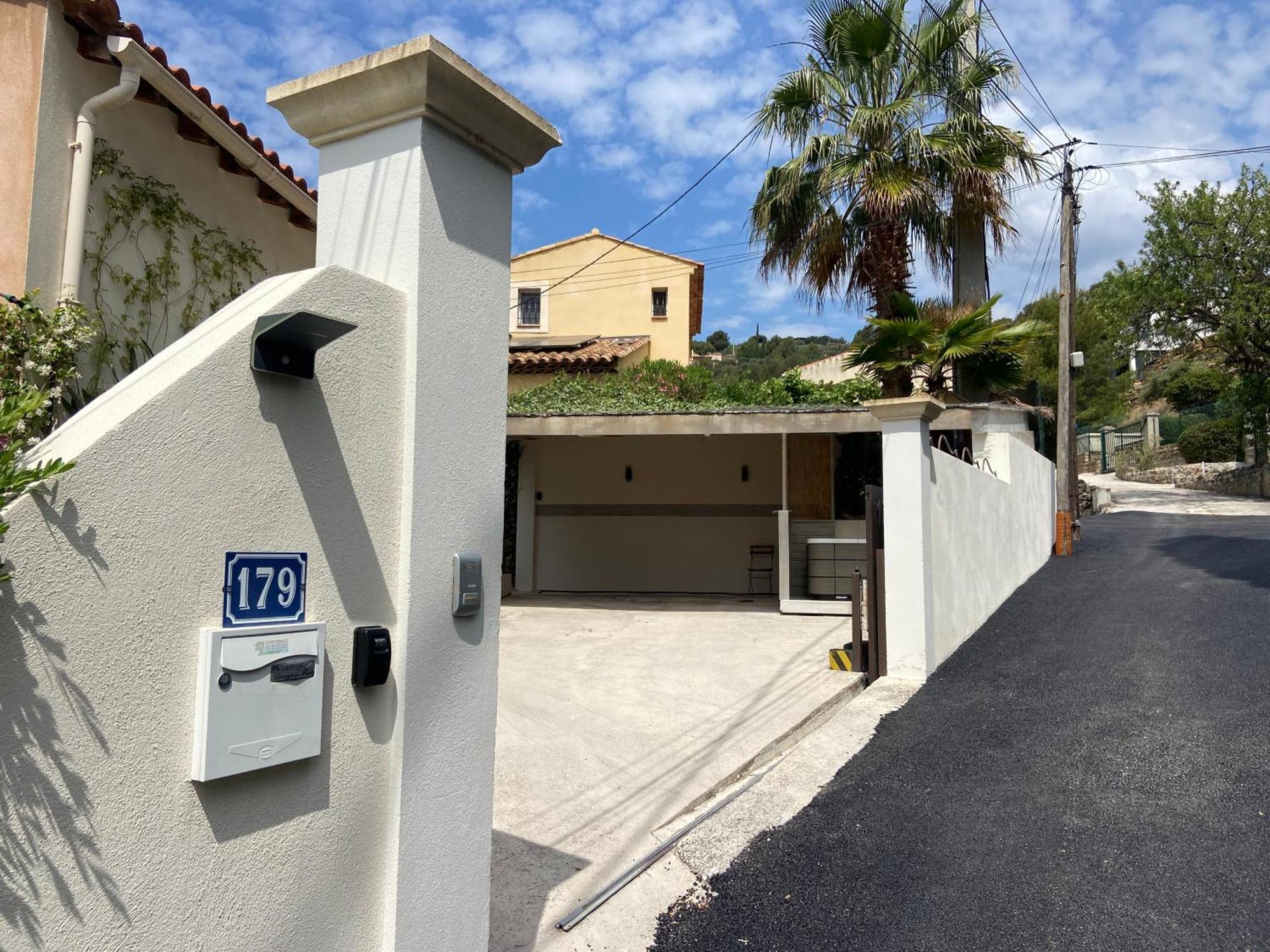 Sublime Logement Avec Vue Mer Et Jacuzzi La Ciotat Eksteriør billede